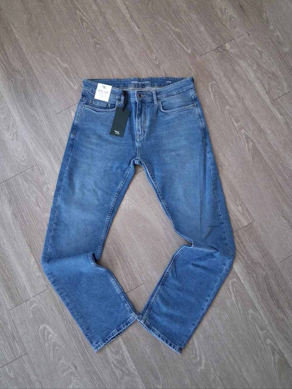 Rodd & Gunn Lowry Straight Fit Jean Sky Blue RL